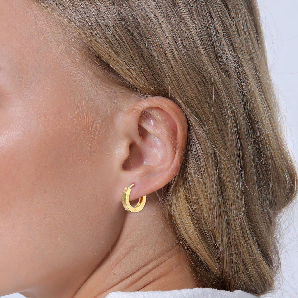 Gold - Elli | Textured Huggie Hoop Earrings 925 Silver Gold Plated