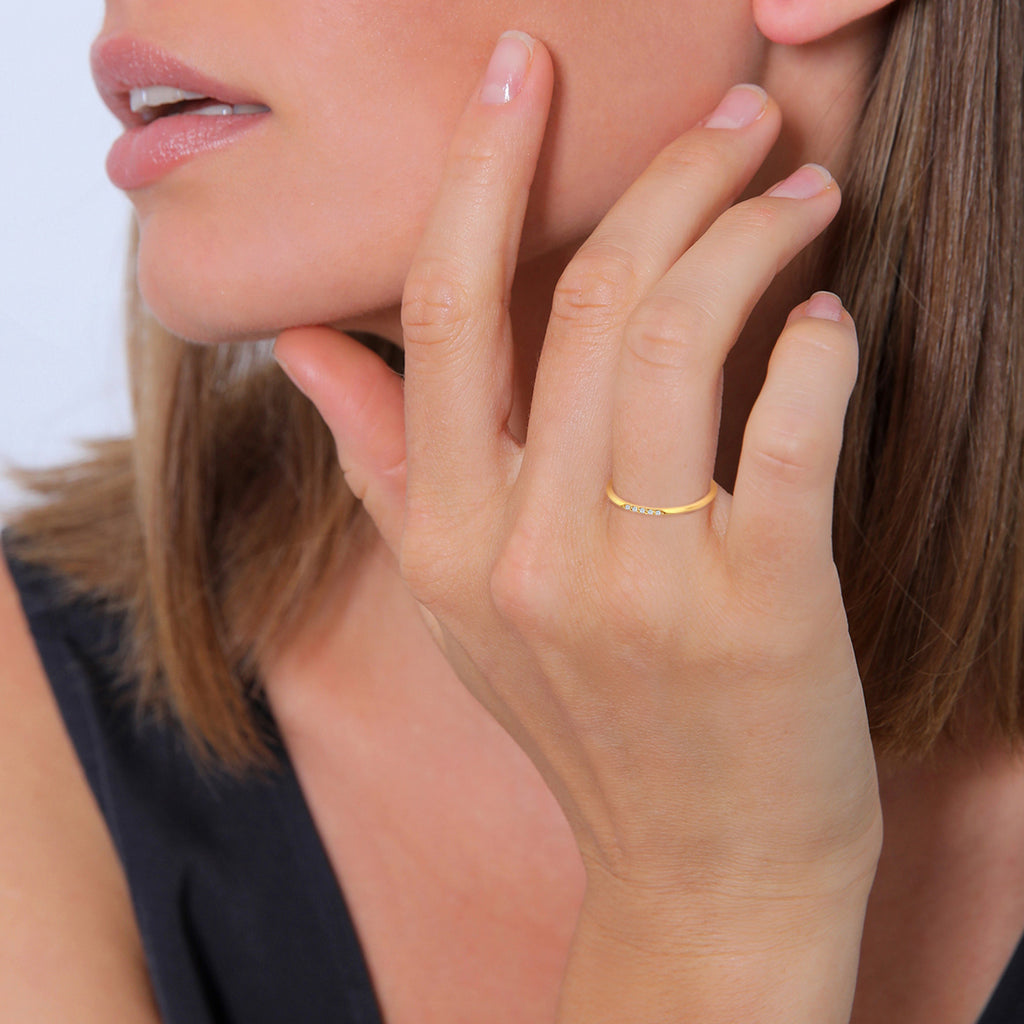 Gold Cincin Perhiasan Emas 375 Wanita Bandring with Diamond