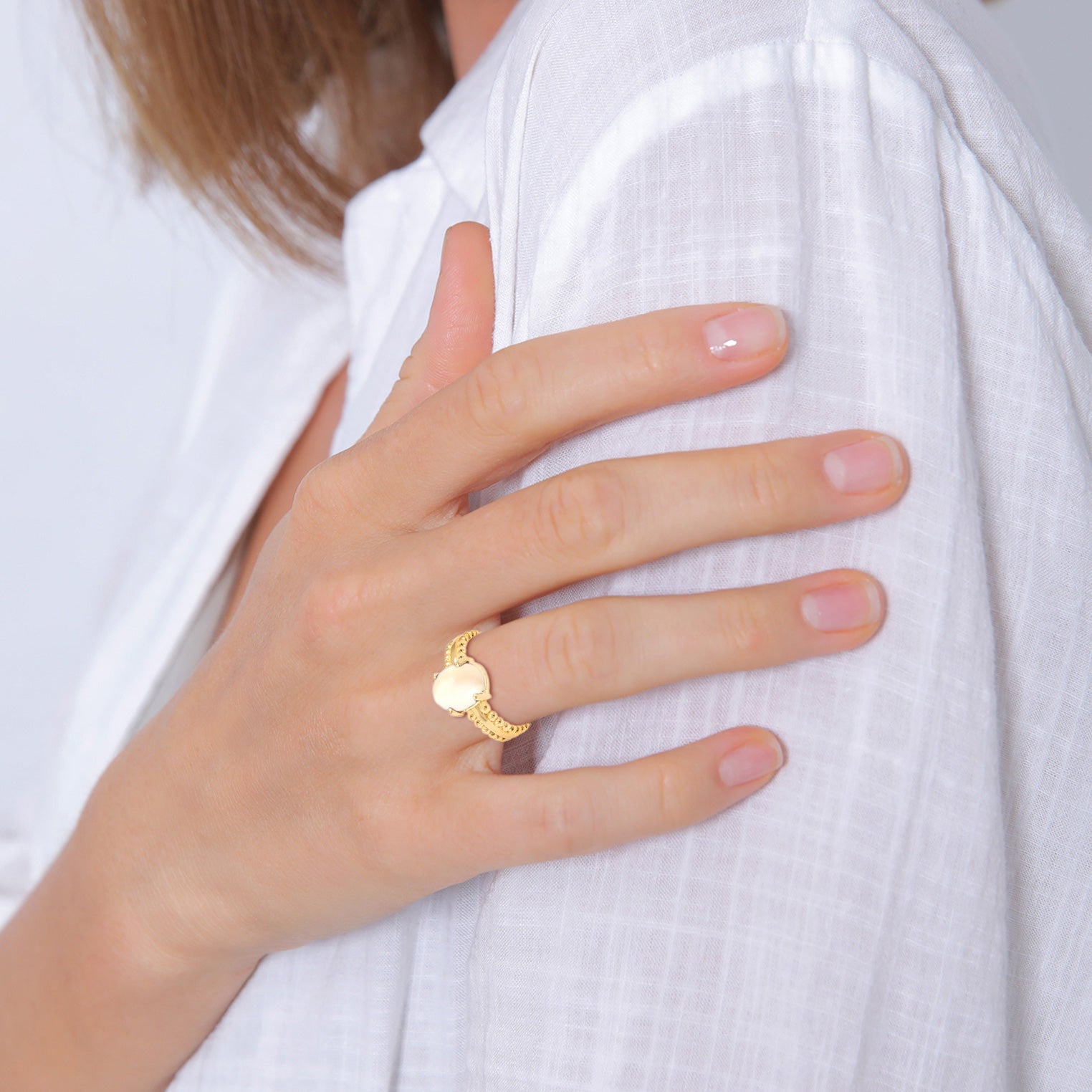 Gold Cincin Perhiasan Perak 925 Wanita Chunky Glamour Moonstone Gold Plated