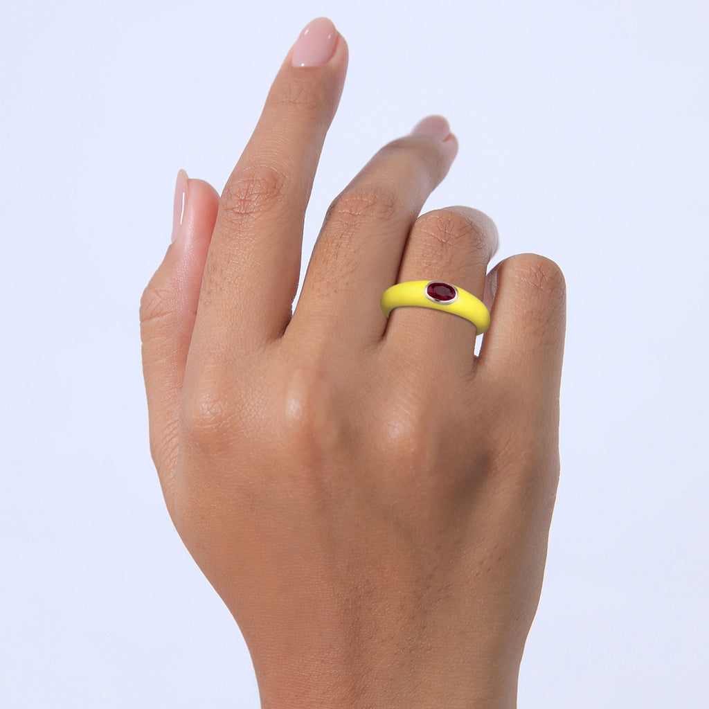 Ladies Solitaire Oval with Enamel yellow and Zirconia Crystals lilac in 925 Sterling Silver