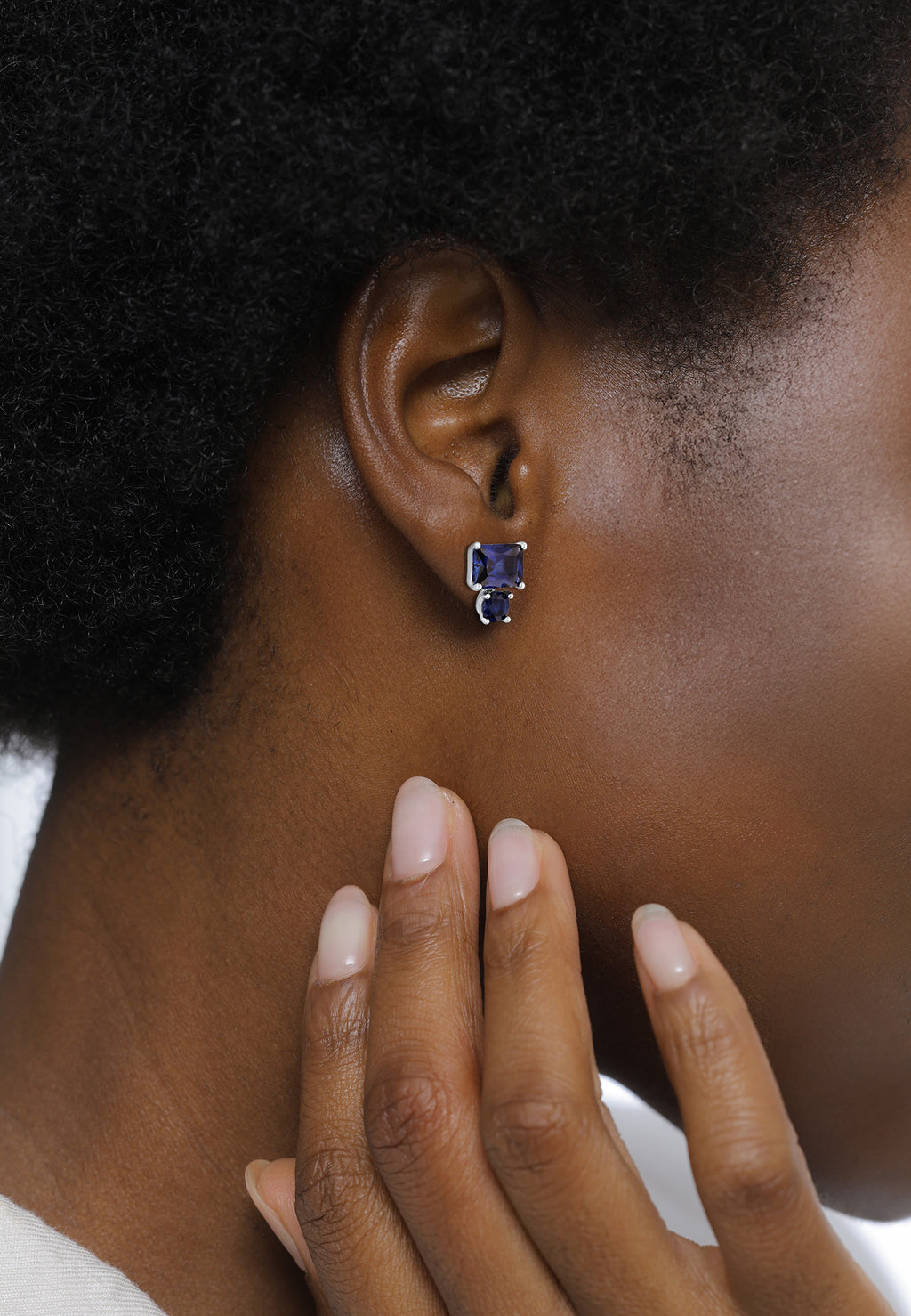 Silver Anting Perhiasan Perak 925 Wanita Stud Sapphire