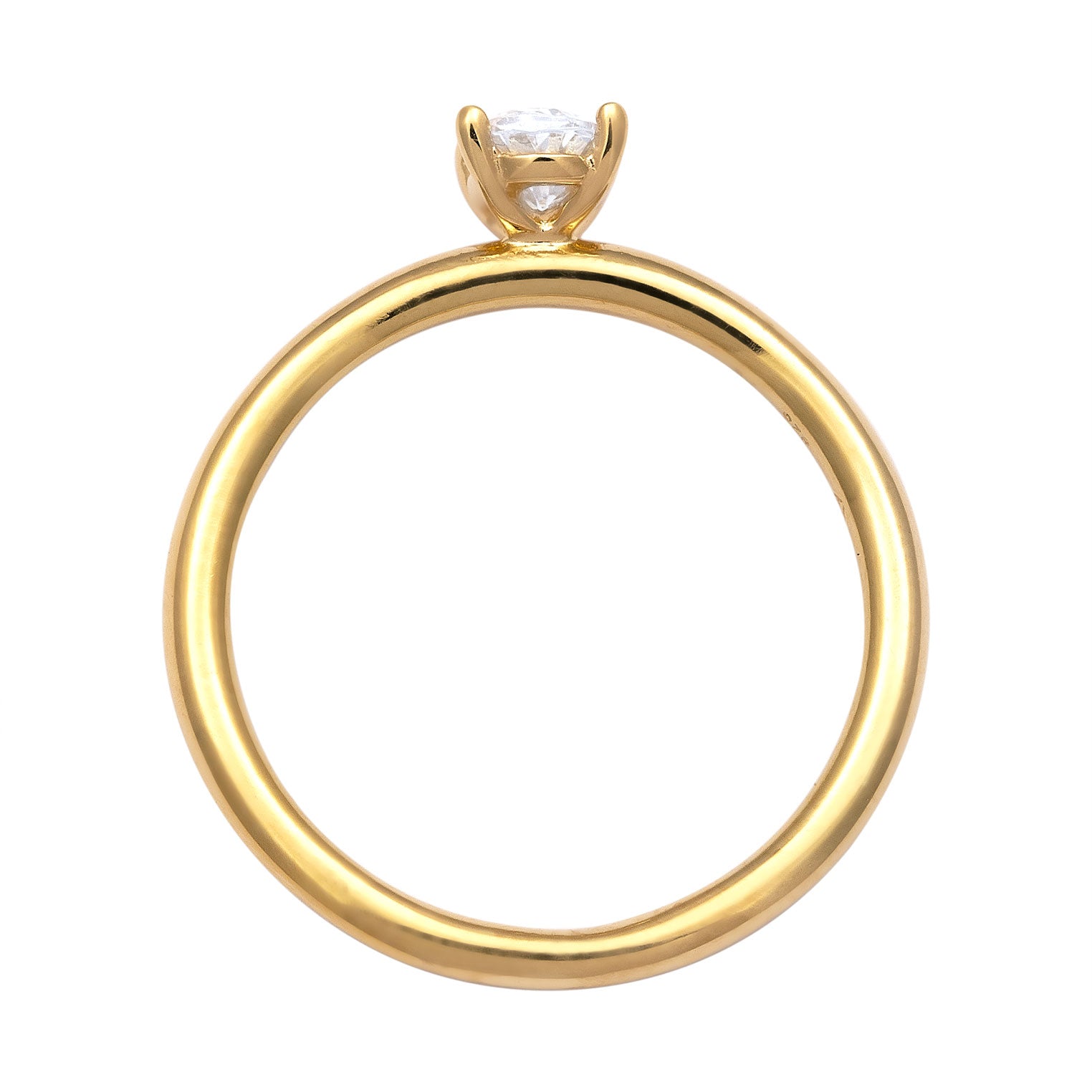 White Cincin Perhiasan Perak 925 Wanita Oval White Zirconia Gold Plated