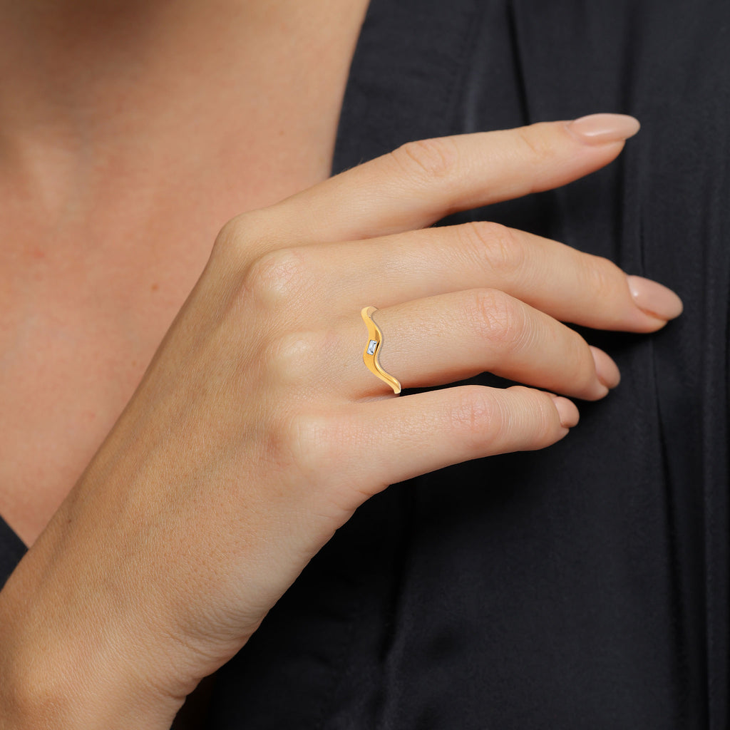 Gold Perhiasan Wanita Perak Asli Lapis Emas Cincin Organic White Topaz
