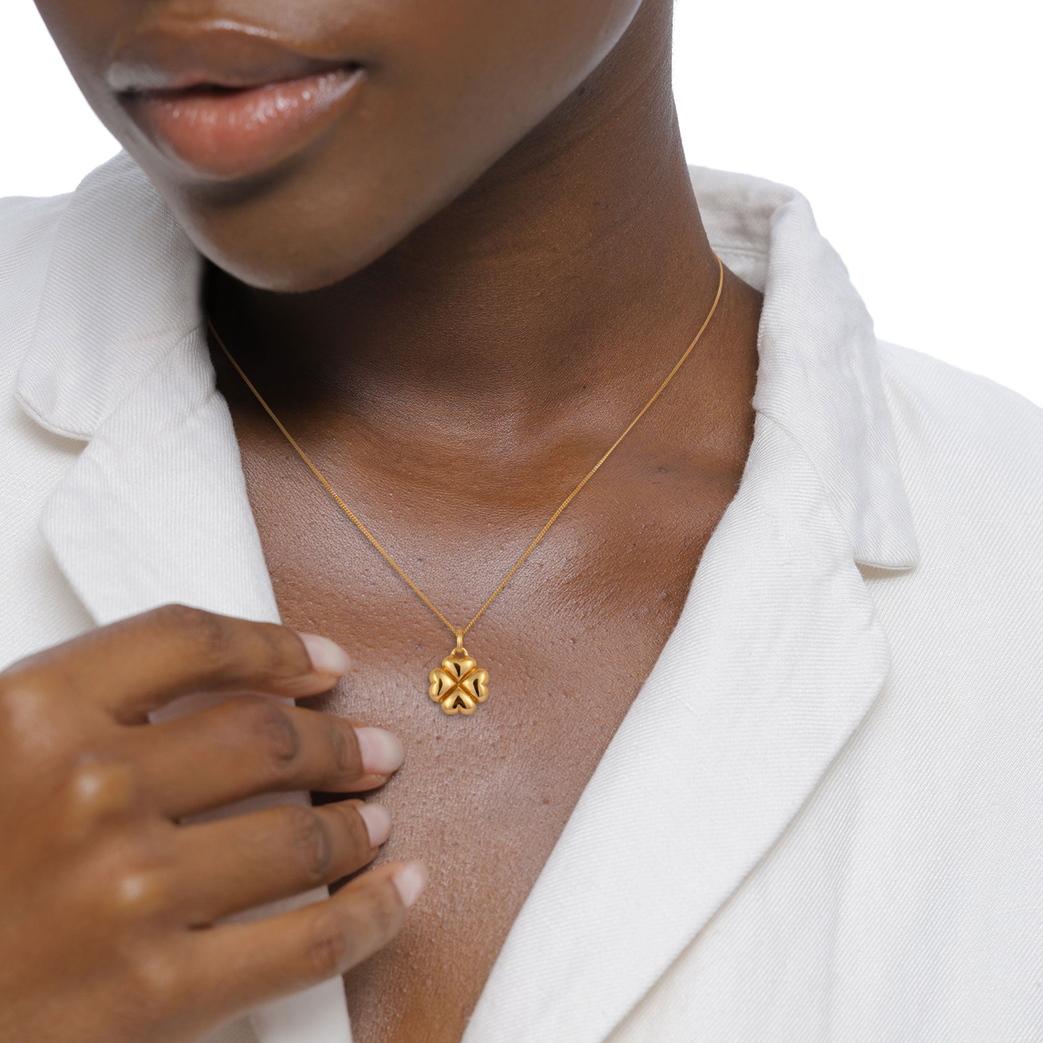 Gold Perhiasan Wanita Perak Asli Lapis Emas Kalung Cloverleaf Hearts Pendant
