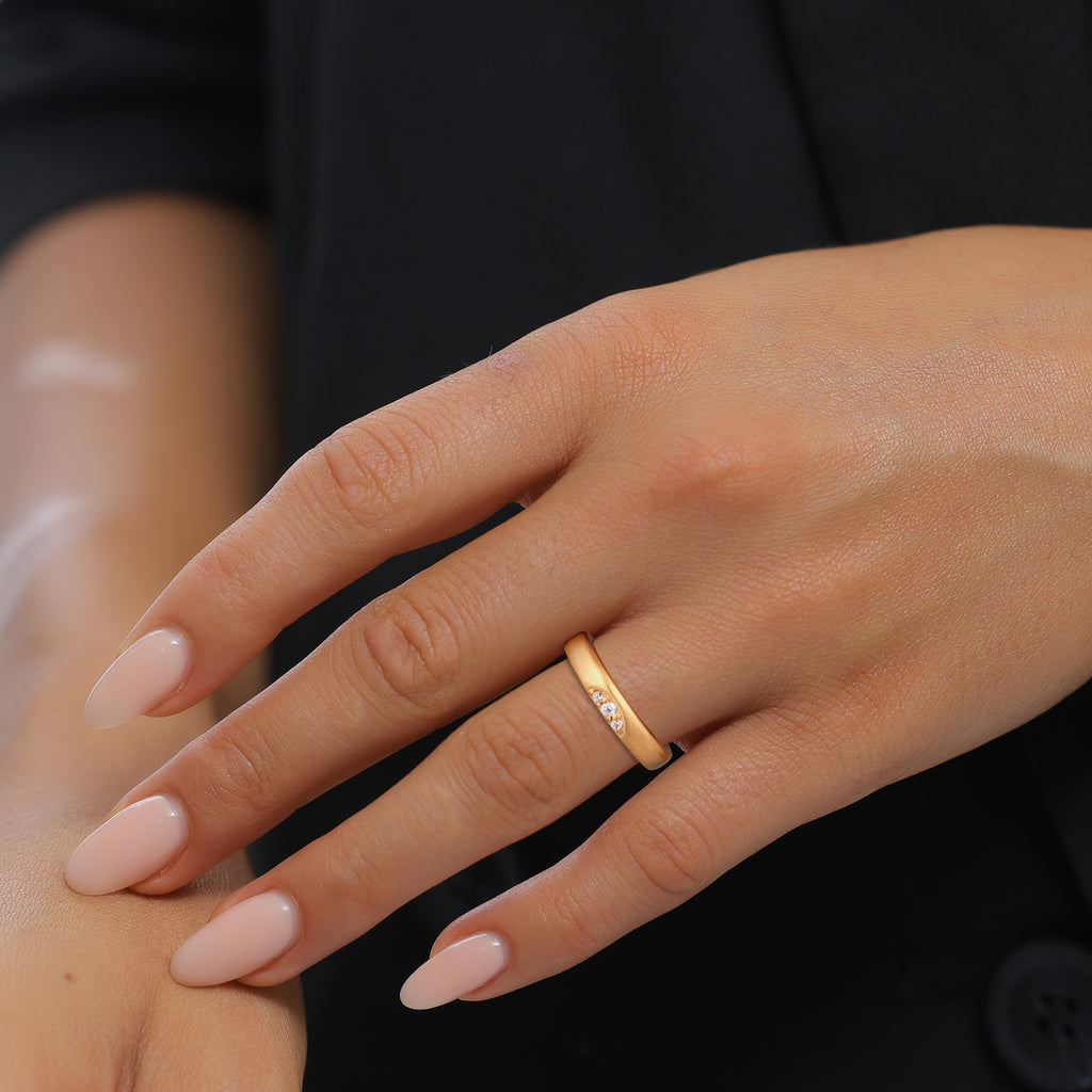 Gold Cincin Perhiasan Perak 925 Wanita Elegant White Lab Grown Diamond Gold Plated