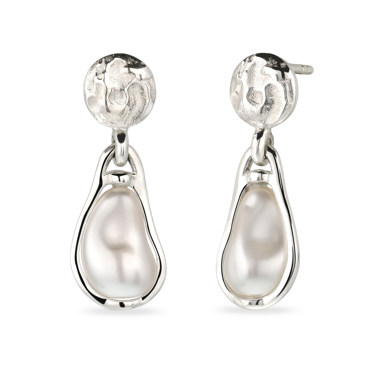 Hammered Baroque Pearl Drop Earrings 925 Silver – Embellished with Pearls by Swarovski®
